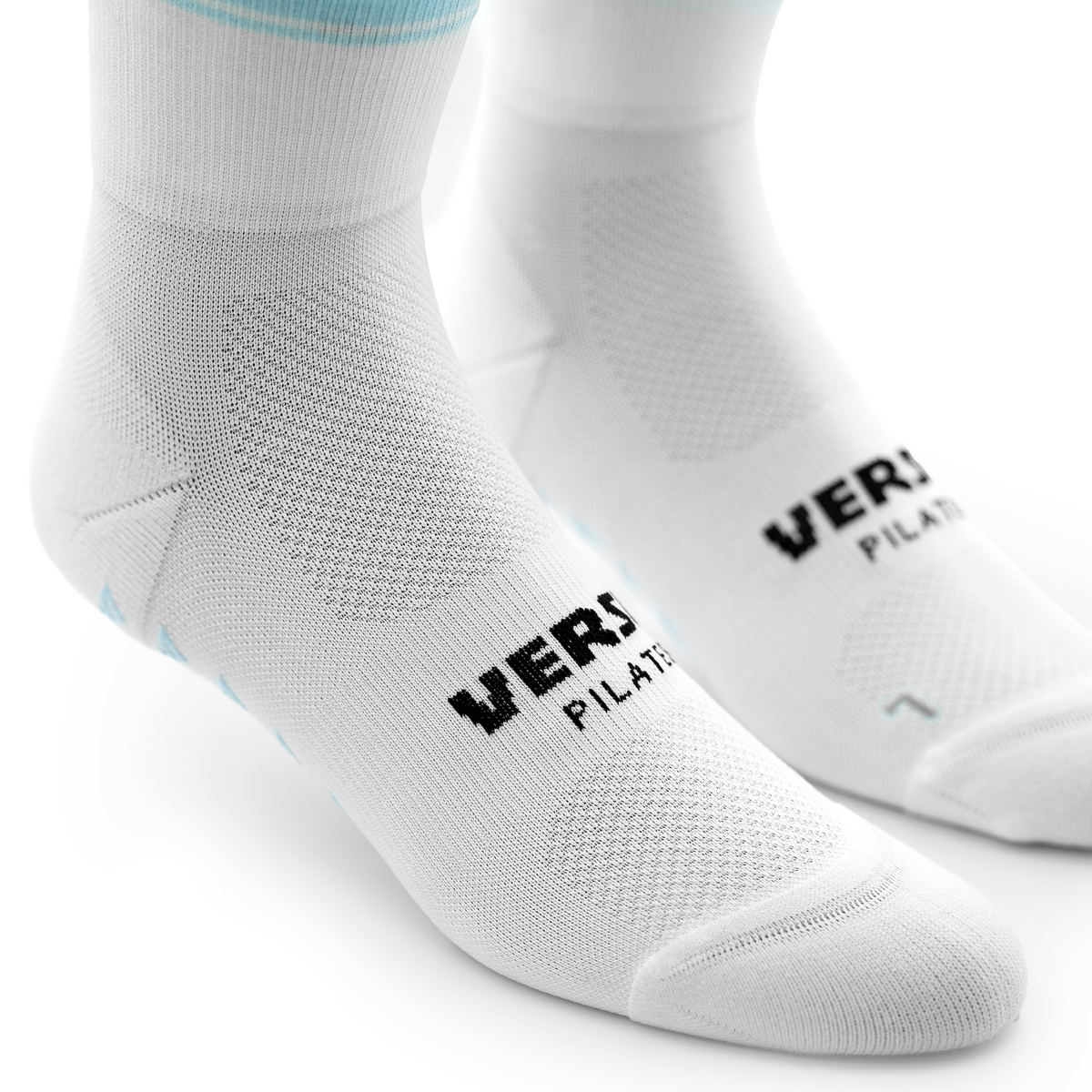 Cloud Stripe Pilates Quarter Grip Socks