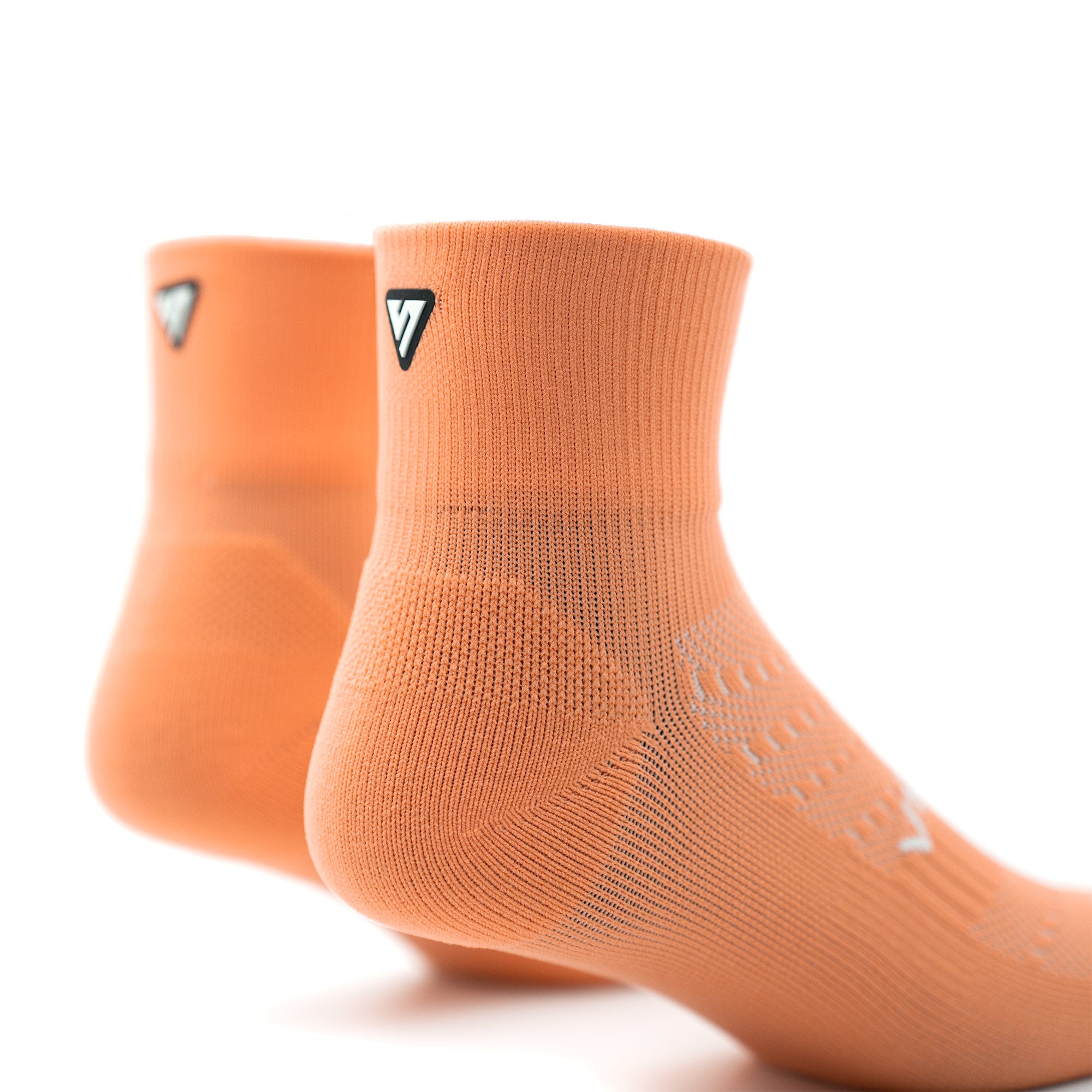 Peachy Running Quarter Socks