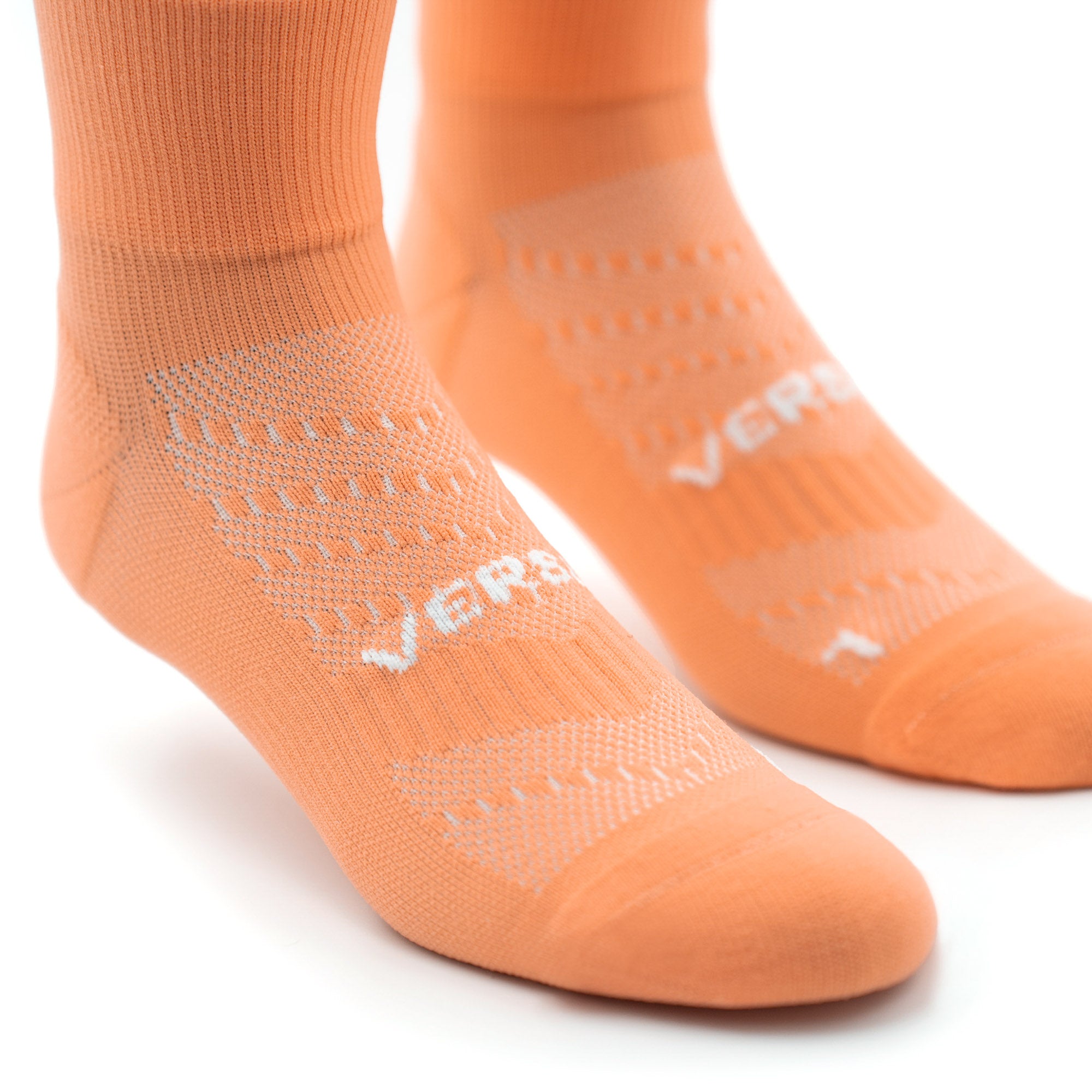 Peachy Running Quarter Socks