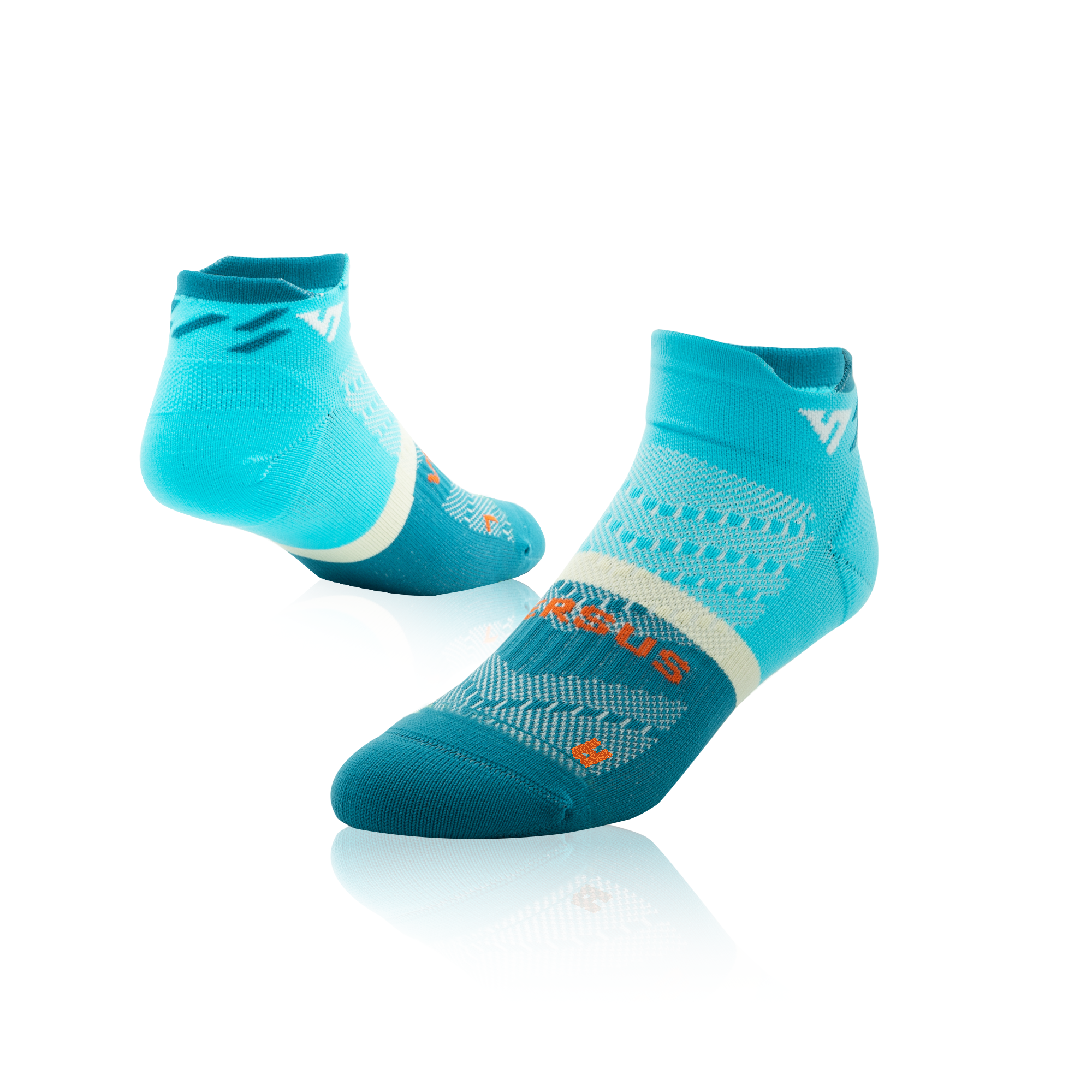 Caribbean Blue Running Ankle Socks – Versus Socks