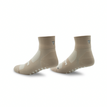 Latte Pilates Quarter Grip Socks