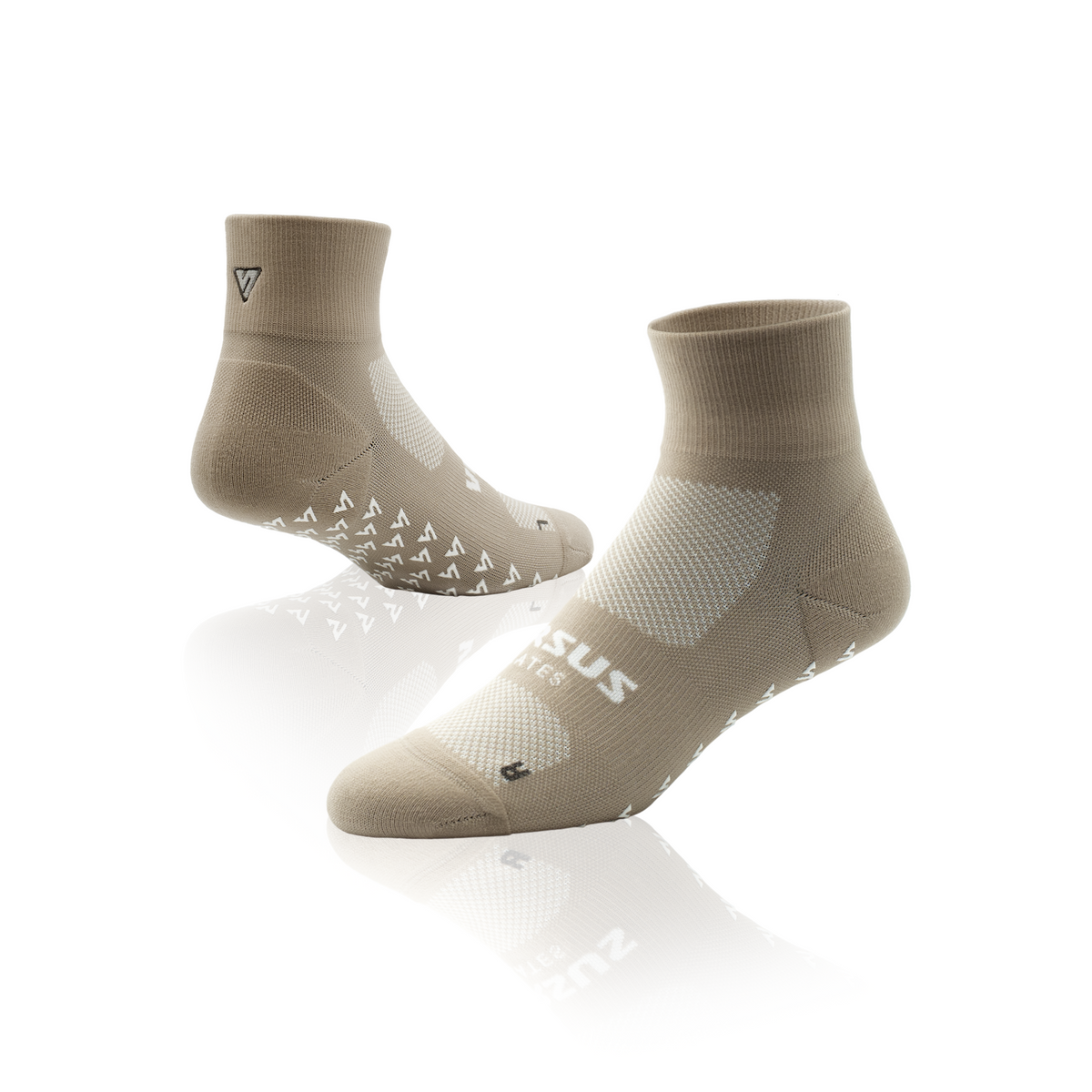 Latte Pilates Quarter Grip Socks