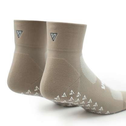 Latte Pilates Quarter Grip Socks