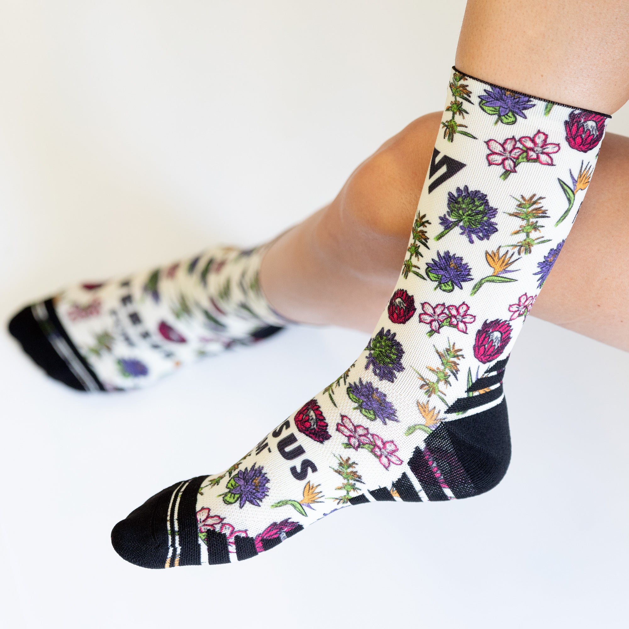 Versus X FOM Flowers of South Africa Active Crew Socks