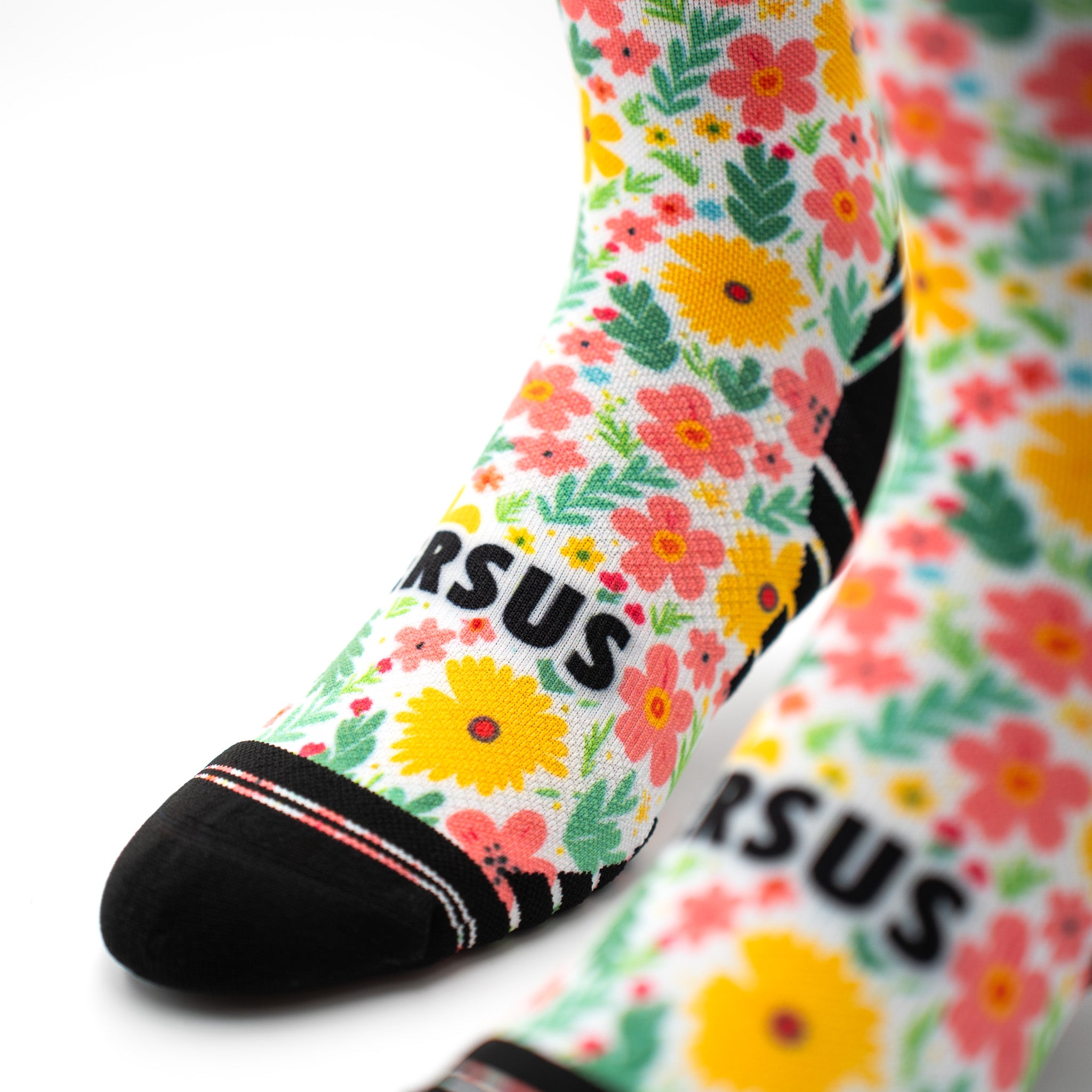 Garden Glow Active Crew Socks