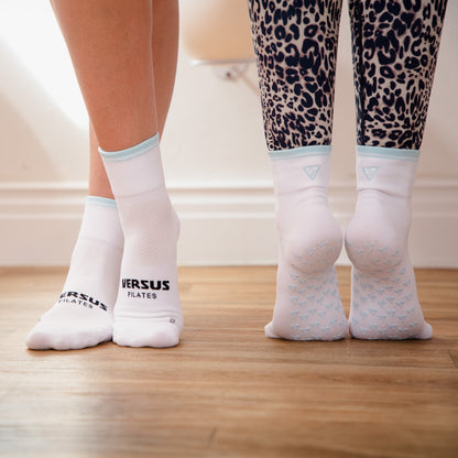 Cloud Stripe Pilates Quarter Grip Socks