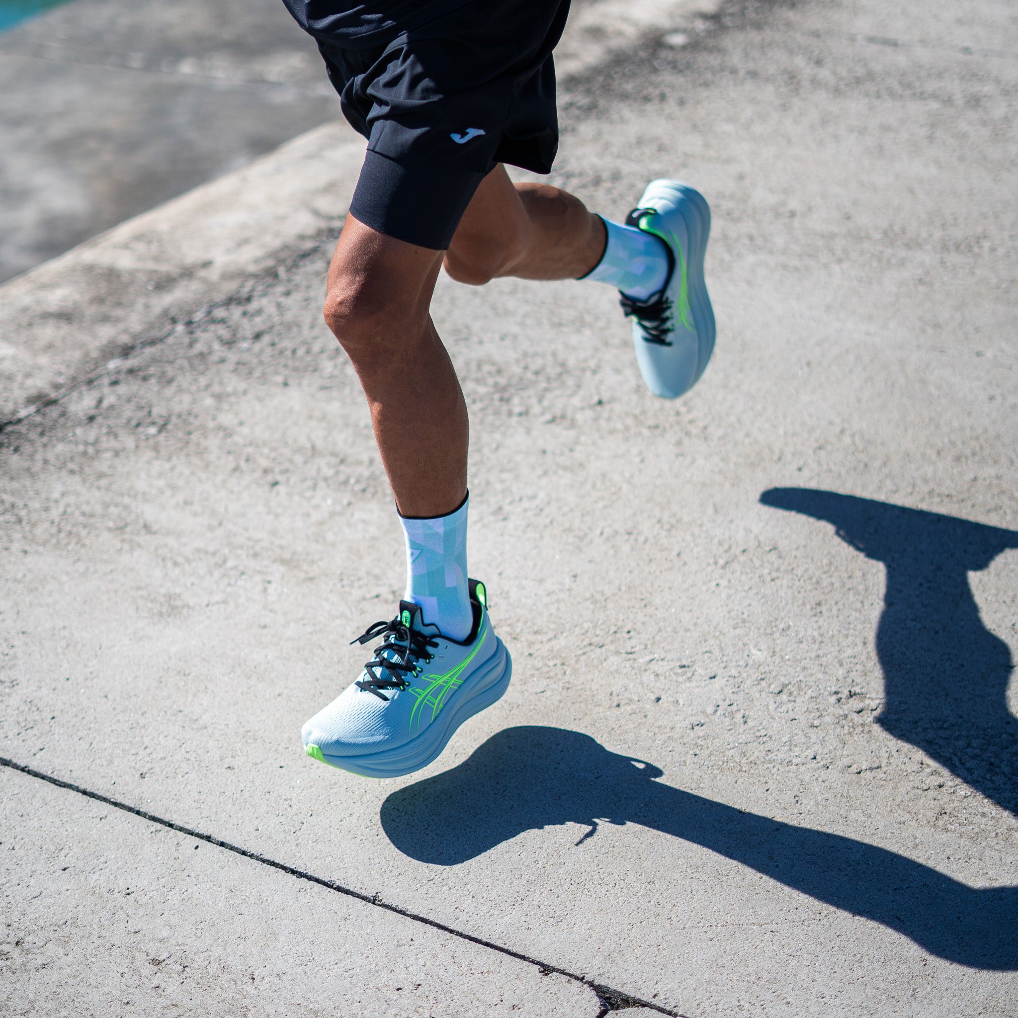 Mint Motion Active Crew Socks