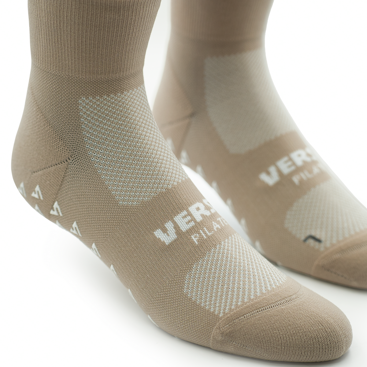 Latte Pilates Quarter Grip Socks